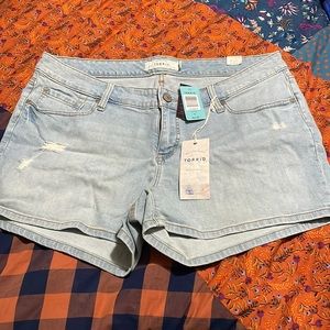 🆕Torrid size 18 denim shorts- NWT